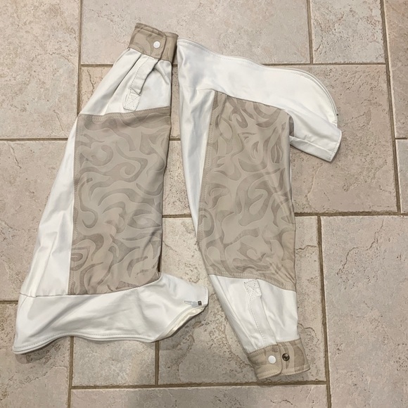 White Leather Jacket/Vest Combo - Picture 6 of 7